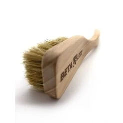 Beta Wooden Bouldering Brush -Wild Country Area 7 3144b0ce 6135 4f92 8c7f cc7b4634376f